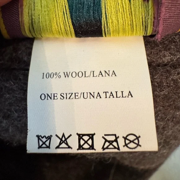 Scala Collezione 100% Wool Gray Flower Wool Cloche Hat - Picture 6 of 6